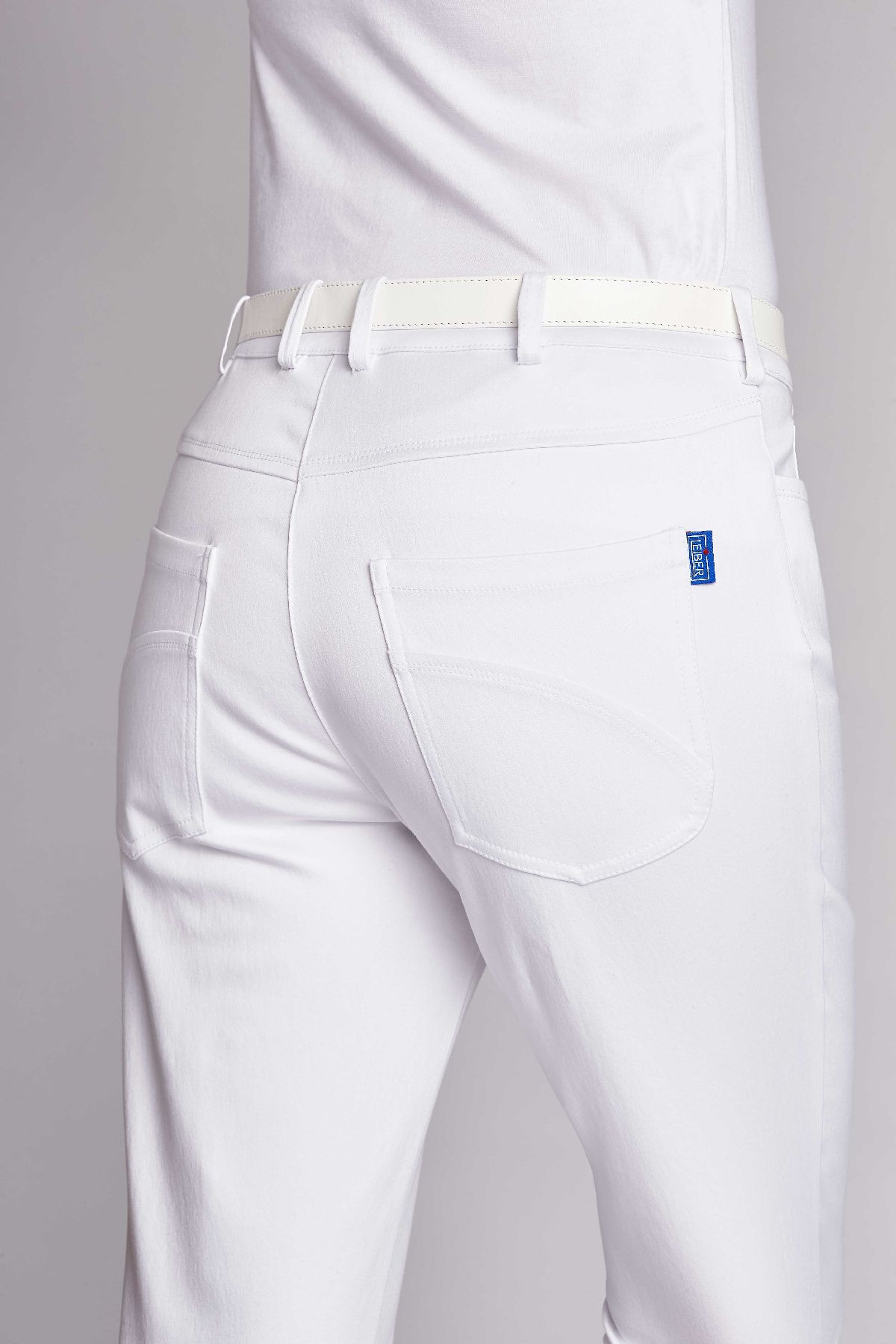 LeiberDamenHose08828001Wei